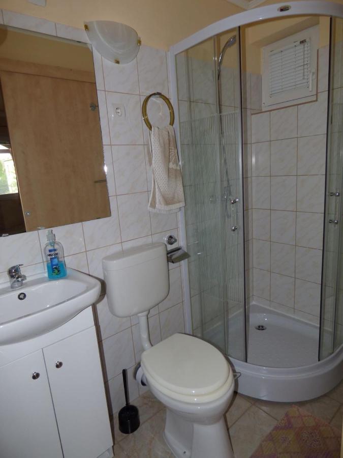 Vitorlas Apartmanhaz شيوفوك المظهر الخارجي الصورة