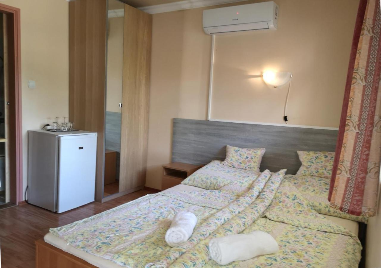 Vitorlas Apartmanhaz شيوفوك المظهر الخارجي الصورة